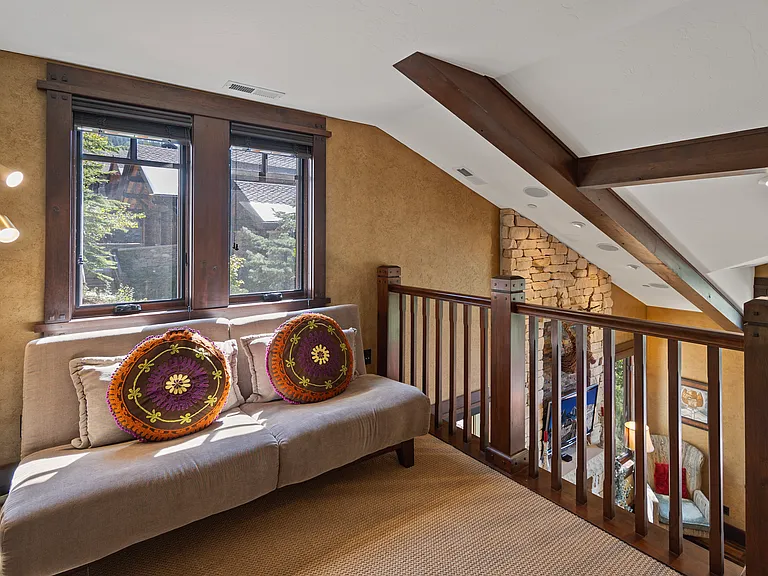 8895 Empire Club Dr — Photo 10