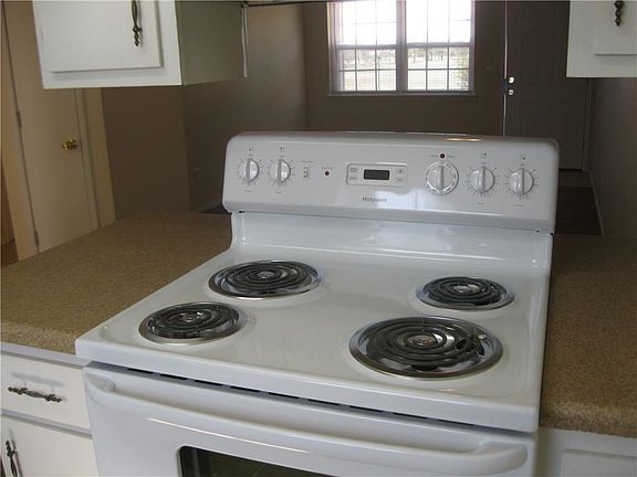 5th image of 1820 W Twin Springs St APT 14