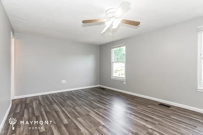 4801 Hawksbury Rd — Photo 9