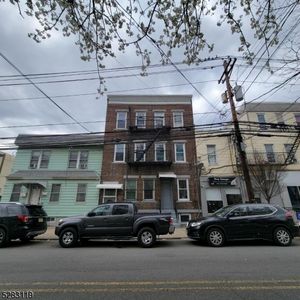 103 Pulaski St, Newark, NJ, 07105