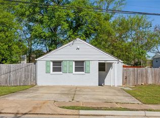 347 Ireland St, Hampton, VA 23663