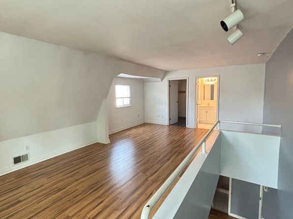 737 Ashland Ave #UR
