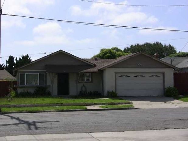 1st image of 1124 Dearborn Dr