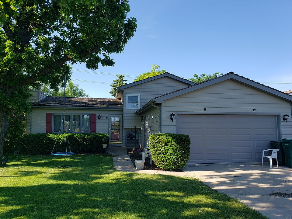 1st image of 34468 N Saddle Ln