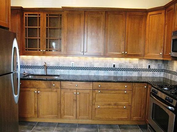 5th image of 26 E Parkway APT 14