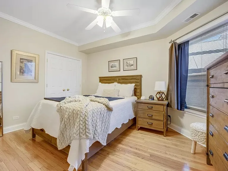 1250 W Rosedale Ave #2W — Photo 8