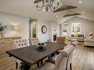 841 Bayview Ave, Pacific Grove, CA 93950