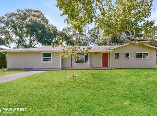 2453 Amanda Dr, Sarasota, FL 34232