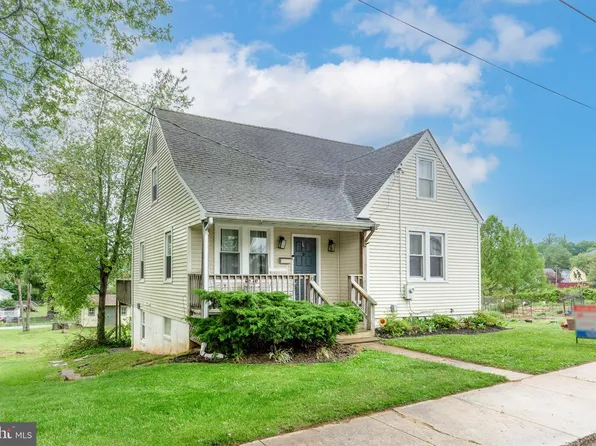 33 Milton Ave, Westminster, MD 21157