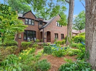 611 Colonial Dr, High Point, NC 27262