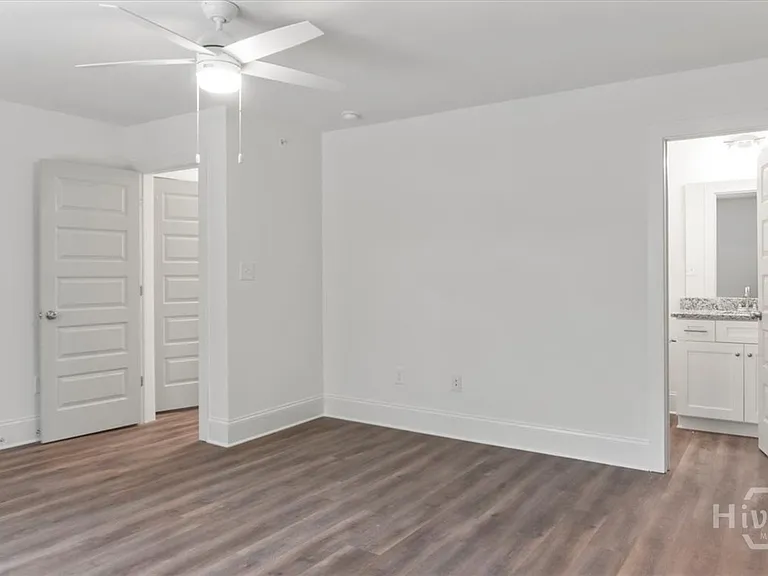 354 Arch St #302 — Photo 5
