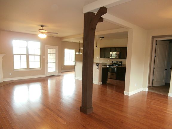 Dining Room to Kitchen