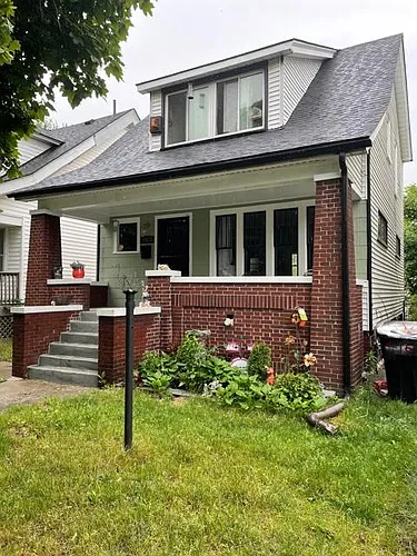 4163 Burns St Photo 1