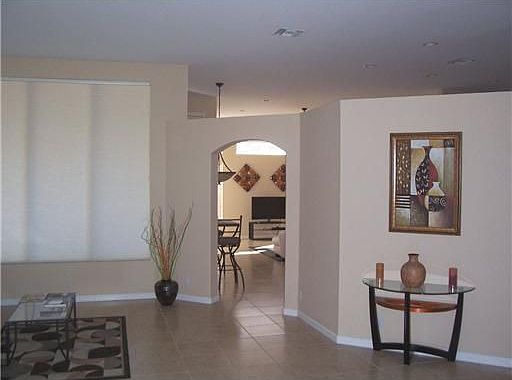 3rd image of 2907 Fontana Ln