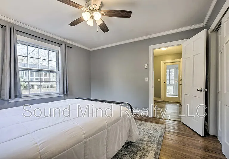144 Parkwood Cir — Photo 23