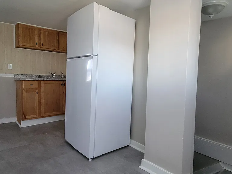 135 Byron St #2 — Photo 6