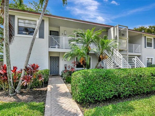 11 Southport Ln APT A