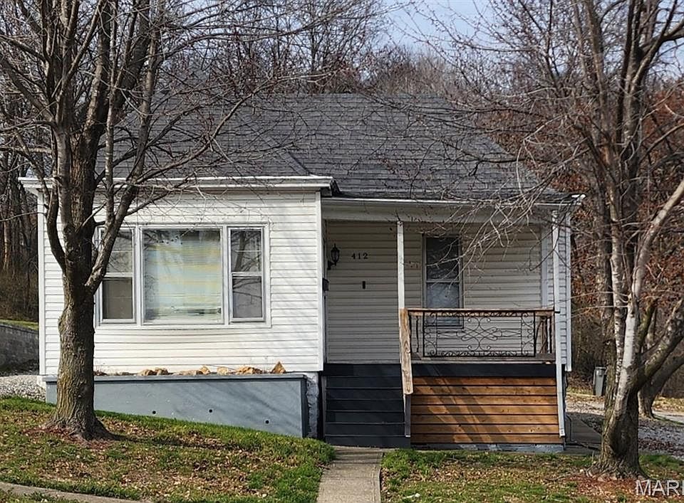 1st image of 412 W Terrace Ave