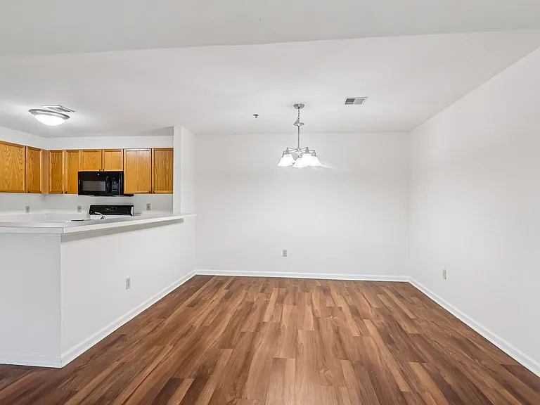 Autumn Park Apartments — Photo 58