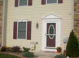 8843 Hillside Way, Waynesboro, PA 17268