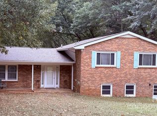 934 Armstrong Rd, Belmont, NC 28012