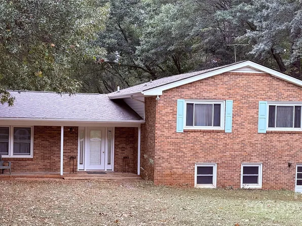 934 Armstrong Rd, Belmont, NC 28012