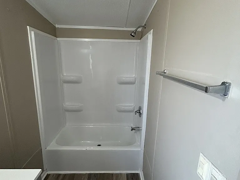 210 Tyler St — Photo 12