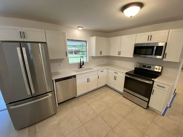 1489 Cypress St — Photo 1