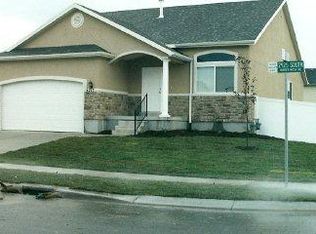 6717 W Hunter Mesa Dr, West Valley City, UT 84128