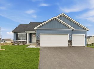 736 Blackbird Cir, Delano, MN 55328