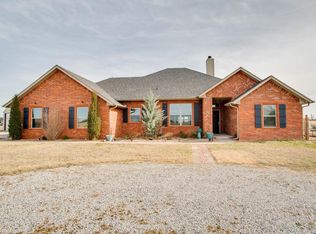 5813 Autumn Orchard Rd, Enid, OK 73703