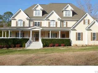 8517 Timberland Dr, Wake Forest, NC 27587