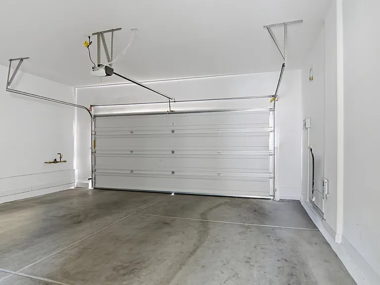 3158 Molinos Dr — Photo 27