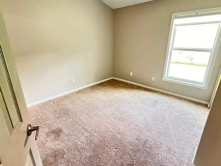 1627 Oak Berry Cir — Photo 18
