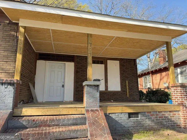 707 Dill Ave SW, Atlanta, GA 30310