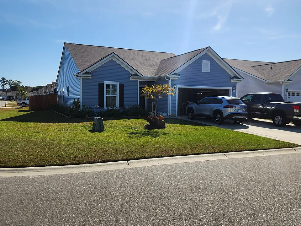 9466 Barnstormer Dr