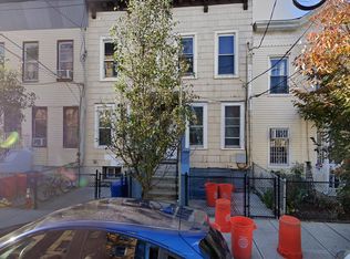 531 28th St #1R, Union City, NJ 07087