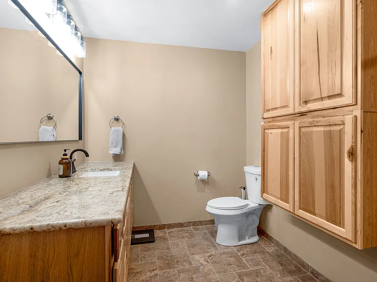 15632 Ray Dr — Photo 17