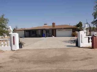 15433 Idaho Ln, Apple Valley, CA 92307