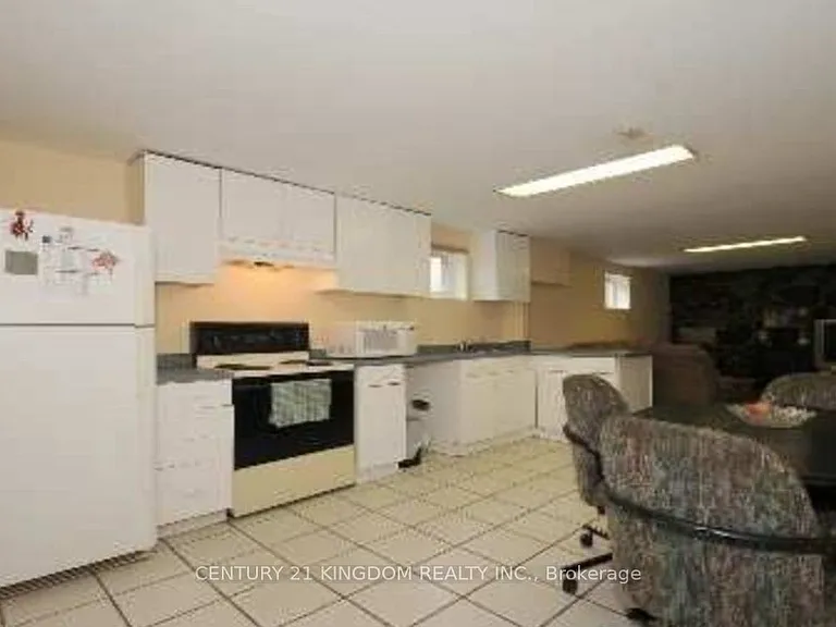 10 Shoreview Dr #BASEMENT — Photo 8