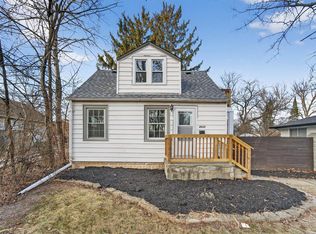 8630 W Lancaster Ave, Milwaukee, WI