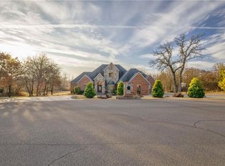 5900 Megans Way, Edmond, OK 73034