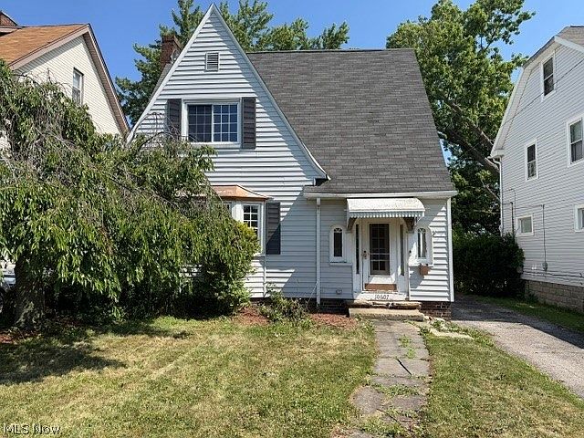 1st image of 10607 S Highland Ave