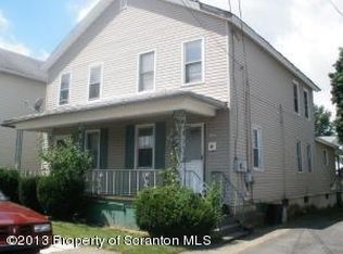 924-926 Corbett Ave, Scranton, PA 18504