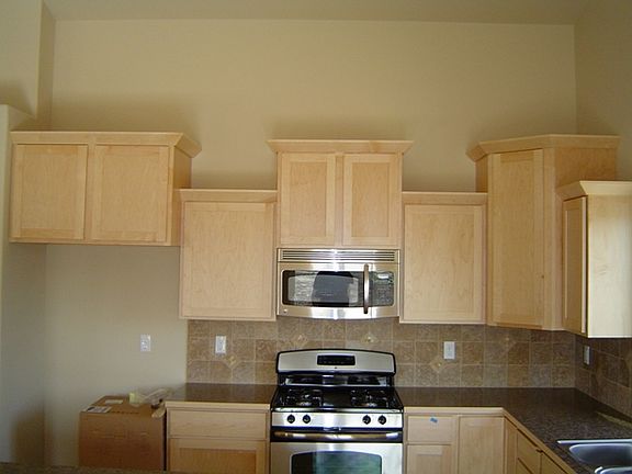 4th image of 524 S Lawson St