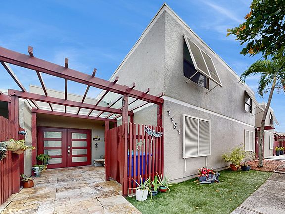 2nd image of 1181 Windward Drive