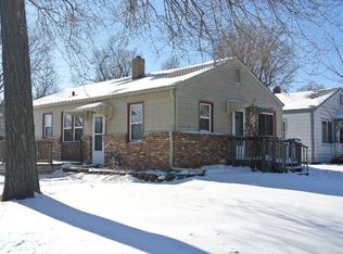 520 E Bond St, Salina, KS 67401