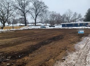868 E Apple Ave, Muskegon, MI 49442