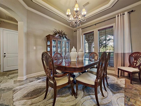 5th image of 1830 Blue Forest Dr