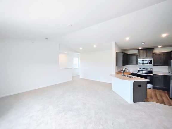 3rd image of 4308 Apple Branch Dr #4308